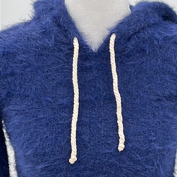 House of Harlow 1960 x Revolve Vaughn Fuzzy Pullover Hoodie Sweater - Small - Picture 4 of 8